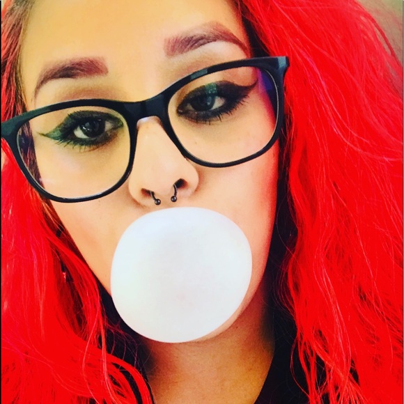 Meet your Posher, Donally - Picture 1 of 1